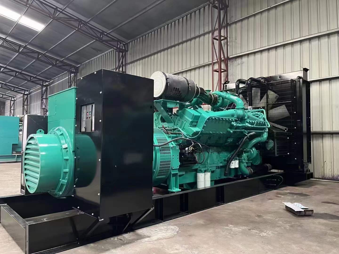 裕民如何降低 800kW 柴油发电机输出电流的波动?